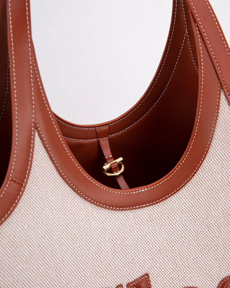 Clos Vastote Series Canvas Tote Bag