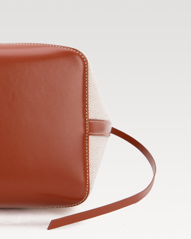 Clos Vastote Series Canvas Tote Bag