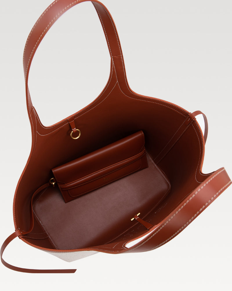 Clos Vastote Series Canvas Tote Bag