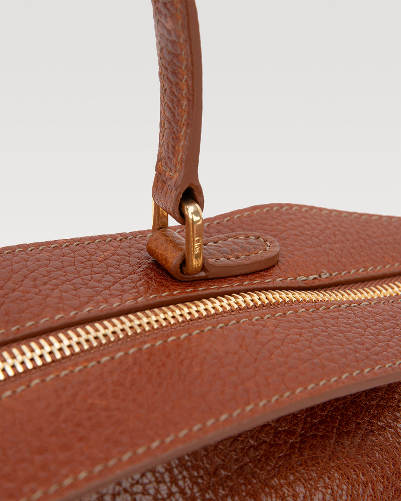 FloatBag Small Size Boat Bag in Top-Grain Cow Neck Leather