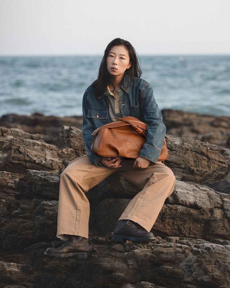 FloatBag Grand Vegetable-Tanned Full-Grain Leather Dinghy Bag