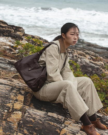 Coda Series Large Vegetable-Tanned Sheepskin Hobo Bag