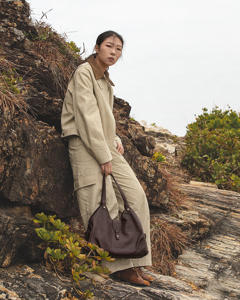 Coda Series Large Vegetable-Tanned Sheepskin Hobo Bag